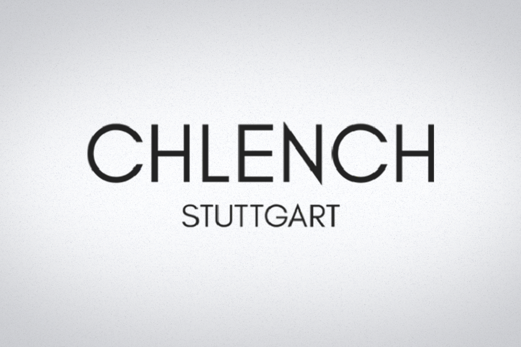 GENESIS ist die erste Fashionbrand mit rein sozialem Fokus, die in Thailand Minderheiten und Bergvölkern hilft, ihre Armut zu lindern und mit ihrem kulturellen Erbe aus kostbaren Stoffen und magischen Symbolen gemeinsam eine innovative Modekollektion designt.